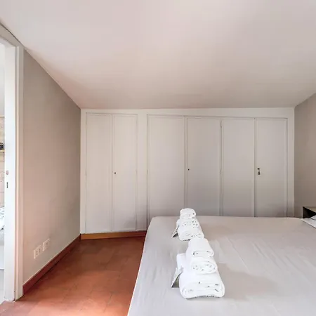 Апартаменты Frangipane Colosseum