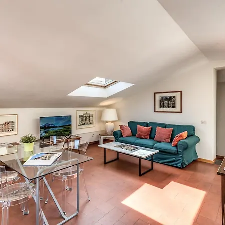 Frangipane Colosseum Апартаменты Рим