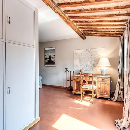 Frangipane Colosseum