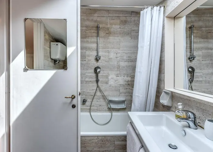 Frangipane Colosseum شقة *