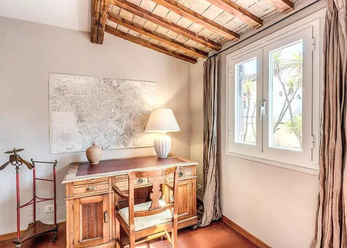 شقة Frangipane Colosseum *