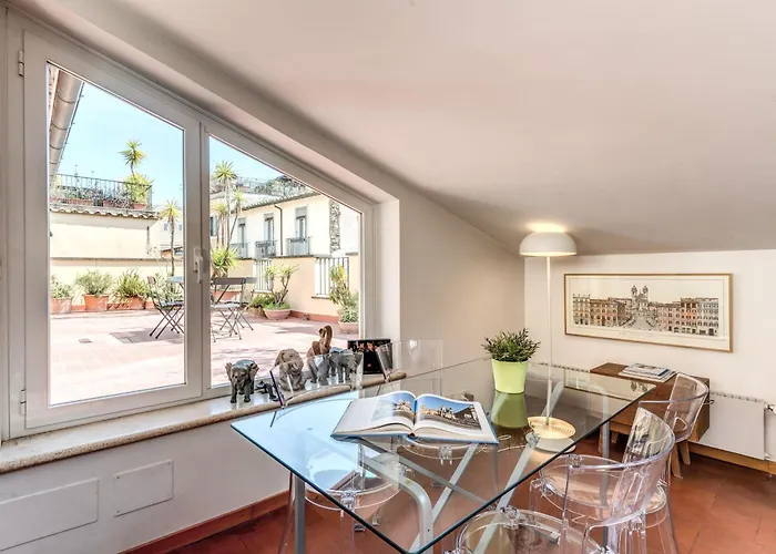 Frangipane Colosseum شقة