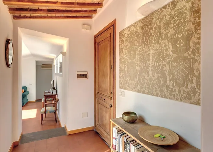 Frangipane Colosseum *