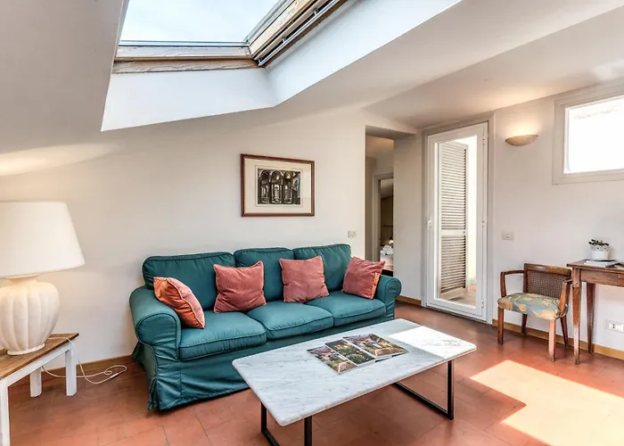 شقة Frangipane Colosseum *